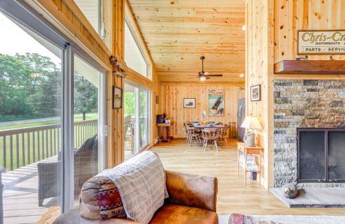 Walk to Lake Kelleys Island Gem with Deck! - Foto 6