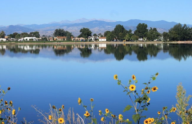 Downtown Windsor Home With Hot Tub & Pool Table - Foto 24