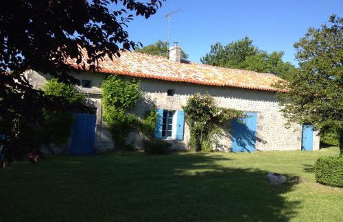 Chambre 35 m2 spacieuse calme avec piscine Sud Charente - Foto 15