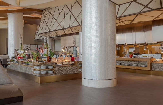 Swissotel Living Al Ghurair - Photo 53
