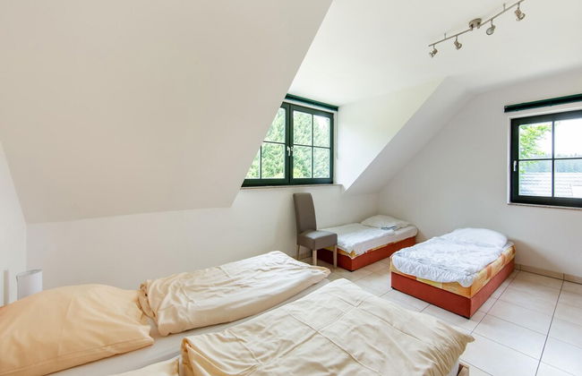 Spacious Semi-detached House With Wood Stove Located Directly on the Rennsteig - Photo 33