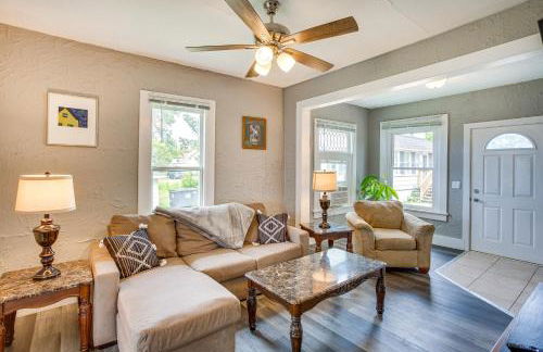 Lakefront Mound Getaway Near Snowmobiling Trails! - Foto 5