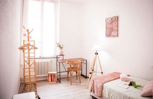 Qualys Vignoble parking, square view, close to city - Foto 8