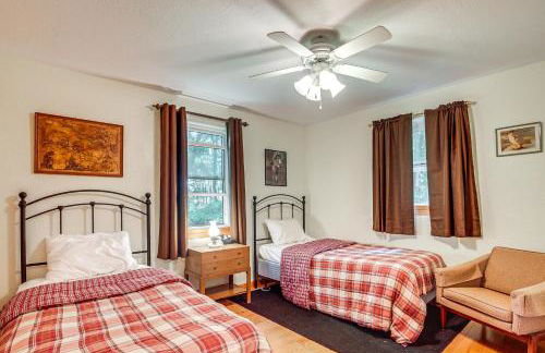 Quiet Presque Isle Home with Grill Families Welcome - Foto 16