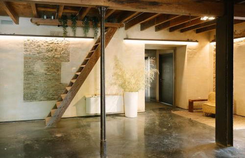 Amazing suite by the fair - Photo 23