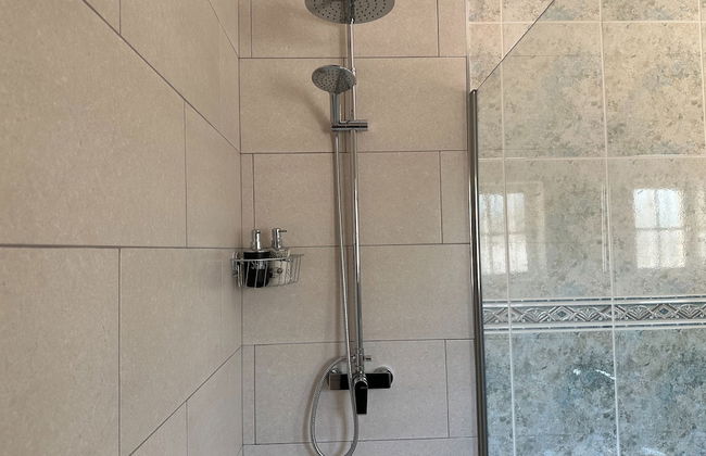 BnB Homes Luxurious Villa With 5 Bedrooms Pool - Foto 72