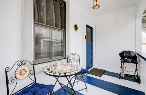 NEW Whaler Inn- Nautical Magic Hilo Downtown - Foto 39