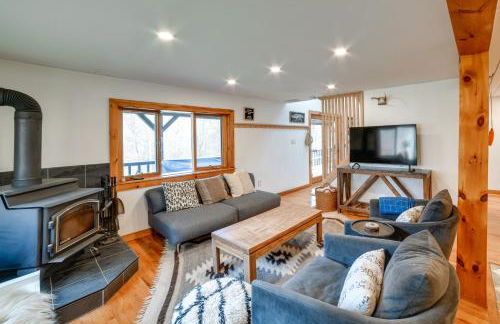 Hilltop Walton Getaway with Picturesque Views! - Foto 6