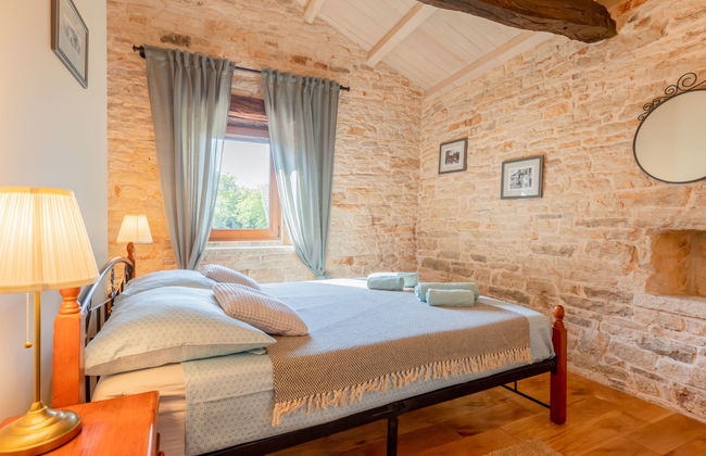 Botra Maria - Foto 17