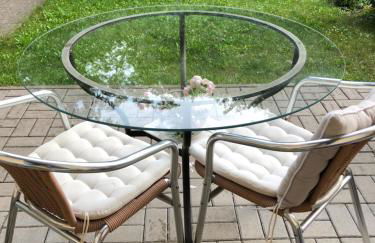 Appartement like complete Suite with Terrasse, very close to centre, beautiful, superquiet, parking !! - Foto 1