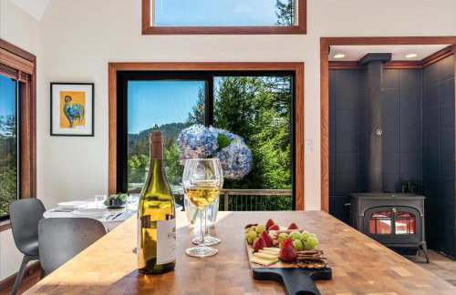 Magic Mountain Manor - Spacious Mountain Retreat - Foto 20