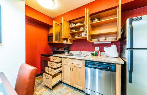 Metro Extended Stays Phoenix - Photo 40