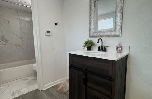 2BD - 4 Dallas l FIFA READY l 5 Min from Love Field - Foto 32