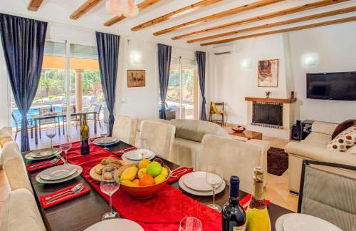 Villa Magdalena Blanca by Villa Plus - Photo 17