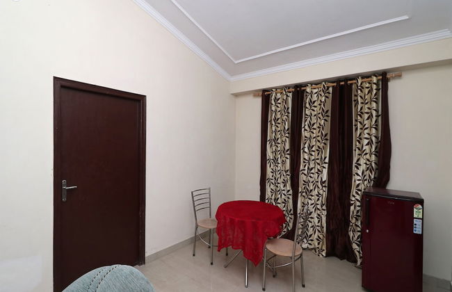 OYO 13896 Home Spacious 2BHK Cottage Sattal Road - Foto 11