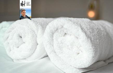 Luxury Balcony Penthouse with 4K TV and Soundbar - Foto 10