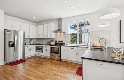 Nashville Townhouse with Rooftop & Modern Comfort - Foto 18