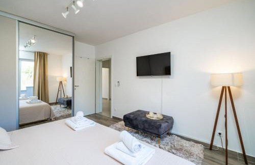 Villa Petmat - with private pool and 6 bedrooms - Photo 38