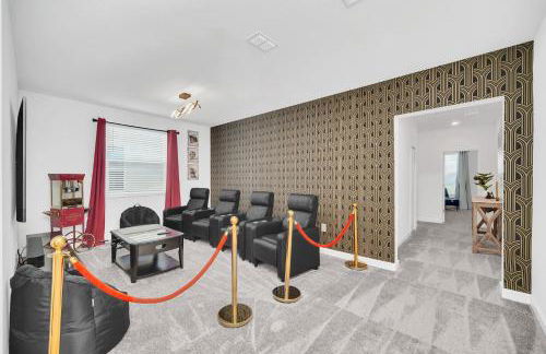 Spacious Villa near Disney w/Pool ,Game room - Foto 40