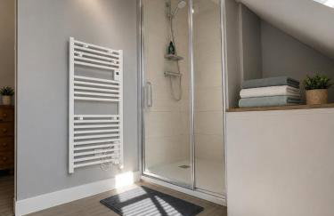 Plein centre Auray - Spacieux duplex T2 avec grande terrasse ensoleillée - Foto 3