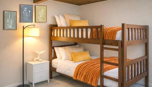 Spacious 3BR w/ Large Backyard | Near SF & OAK - Foto 4