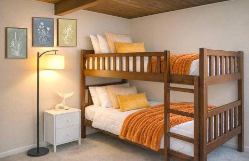 Spacious 3BR w/ Large Backyard | Near SF & OAK - Foto 4