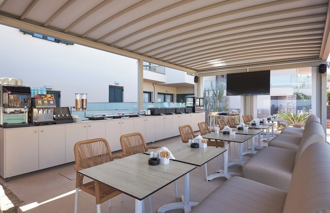 Mila Sissi Bay Hotel - Photo 70