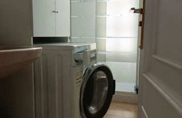 Beautiful 1 Bedroom Apartment with Mountain View - Foto 26