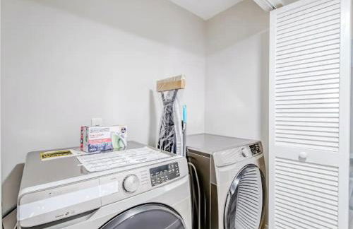 Dog friendly condo with beach access, hot tub, firepit - Foto 20