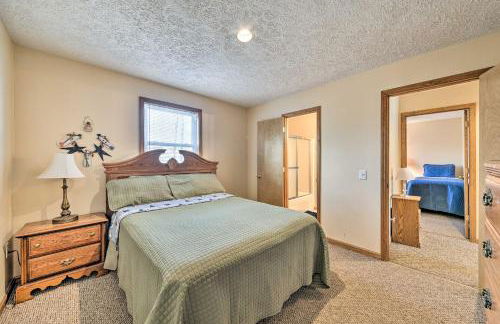 Ski-InandSki-Out Ghent Cabin with Mountain Views! - Foto 16