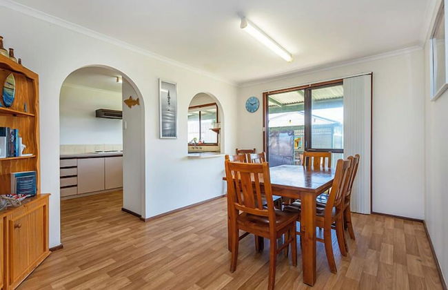 Cable's Beach House - Photo 6