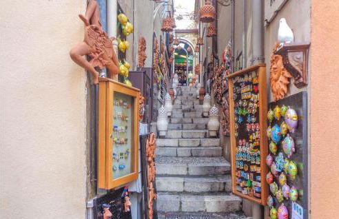 Lovely Home In Santa Venerina With Wifi - Foto 43