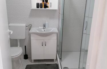 Big Blue - Xenija (Veliko Plavetnilo - Ksenija) - Foto 66