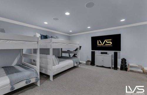 New Royal 80ft Waterfront Wlk2Beach HotPool Spa KitchenBBQ - Foto 7