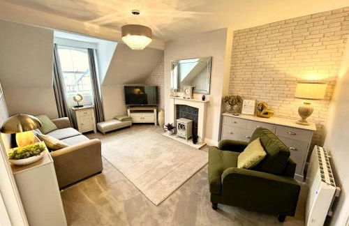 Willesden, Apartment 2, A beautifully furnished and spacious apartment located in the heart of Llandudno - Photo 9