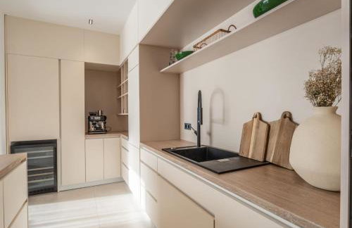 Villa Freedom - Five Bedroom House with Balcony - Foto 11