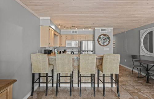 Deja View Beachfront Sunrise Beach Svc Included - Foto 31