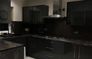 5 Bedroom Detached Family Home - Foto 12