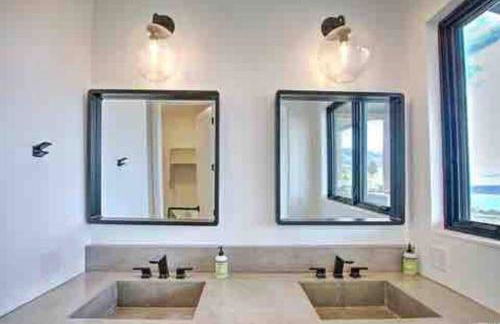 Skybridge Bear Lake Sleeps 61-75 with condo add-on - Foto 46