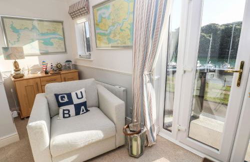 Yacht Haven View - Photo 8