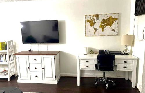 NEW - Mins to Hospitals - Manchester - Derry - Nashua - Concord - Queen Bed - Foto 21