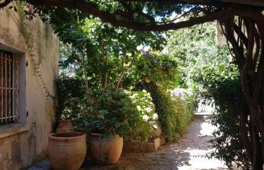 L'Odyssée provençale, un duplex de charme de 2 chambres au pied du village médiéval de Bormes-les-Mimosas, offrant des prestations haut de gamme et une superbe vue sur le Massif des Maures - Foto 46