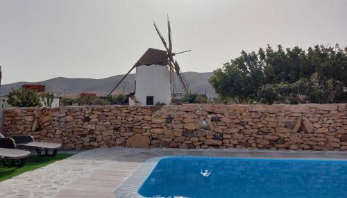 Histórica Villa con molino de viento - Foto 2