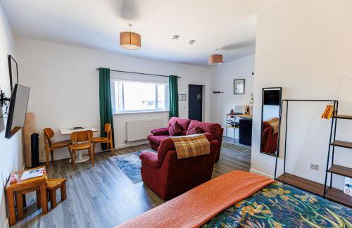 Modern Barn Conversion - Photo 47