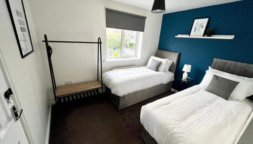 Spacious 3-Bedroom house with 5 beds and sofa-bed - Foto 4