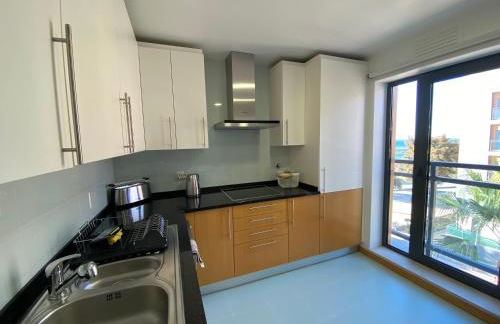 Am Hafen - House Barbara 1 l Marina Olhão - Photo 13