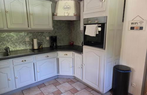 LA PARENTHÈSE AU PAYS DU VERT - Foto 21