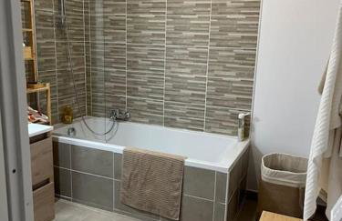 Mont d'Auron - 3p- résidence neuve - Photo 9