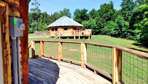 Unique Rustic Yurt Rental for a Peaceful Retreat near Huntington, West Virginia - Foto 3
