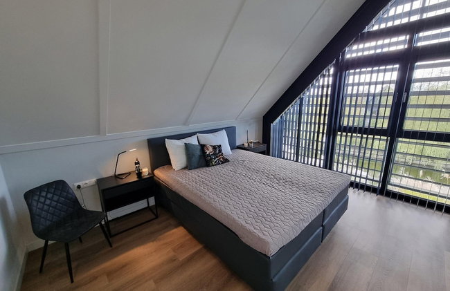 Luxurious Detached Water Villa With Jetty - Foto 66